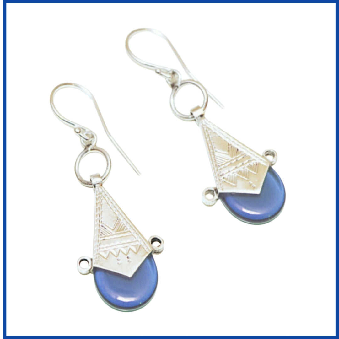 Boucle d'oreille en argent.